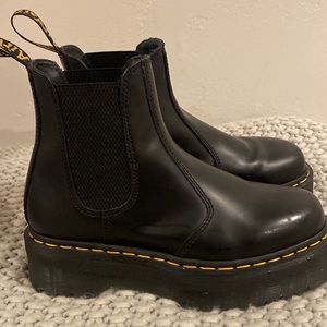 Doc marten platform Chelsea boots